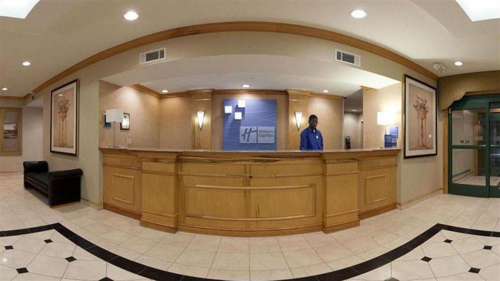 Express & Southwind By Ihg Hotel Germantown