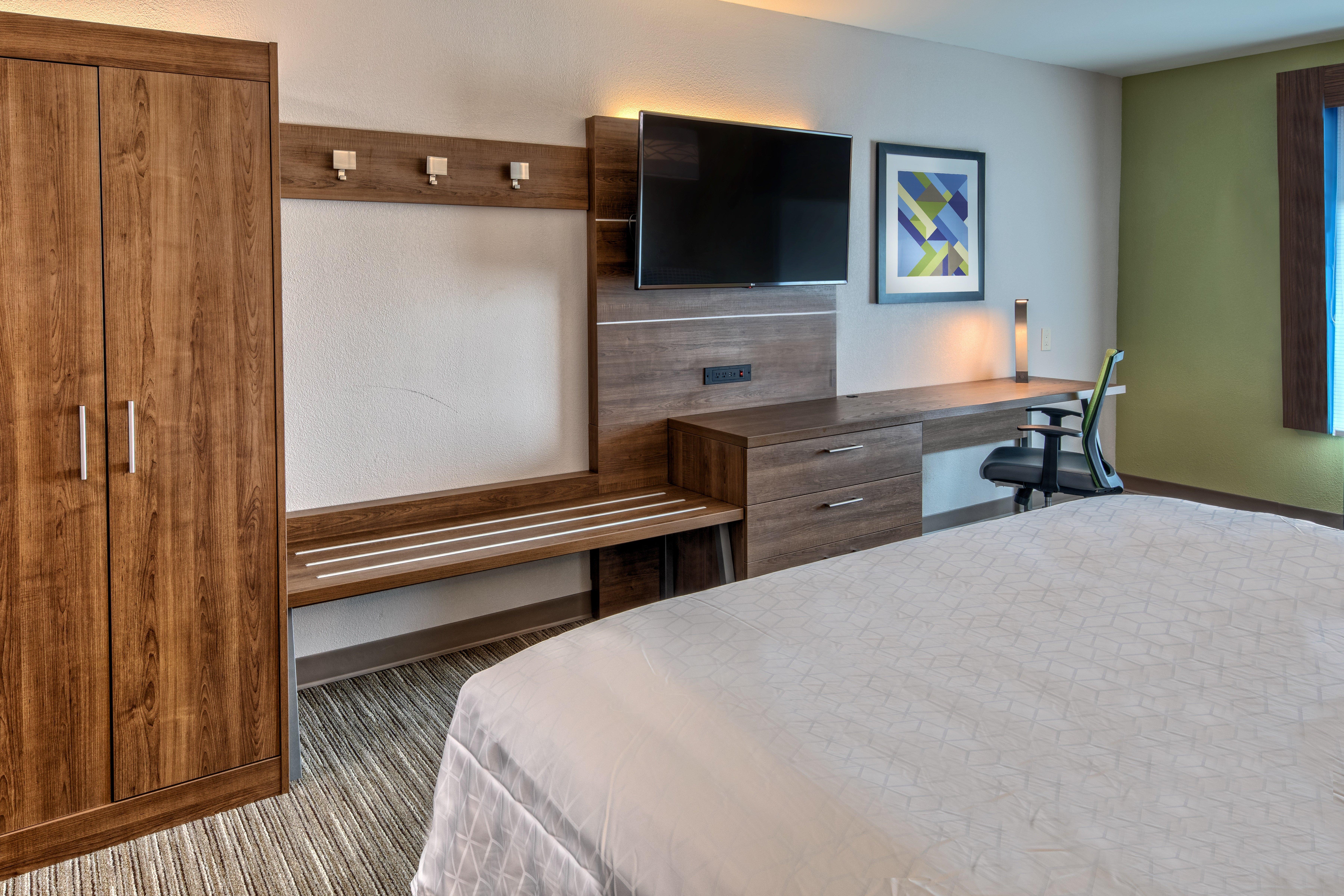Hotel Express & Southwind By Ihg Germantown