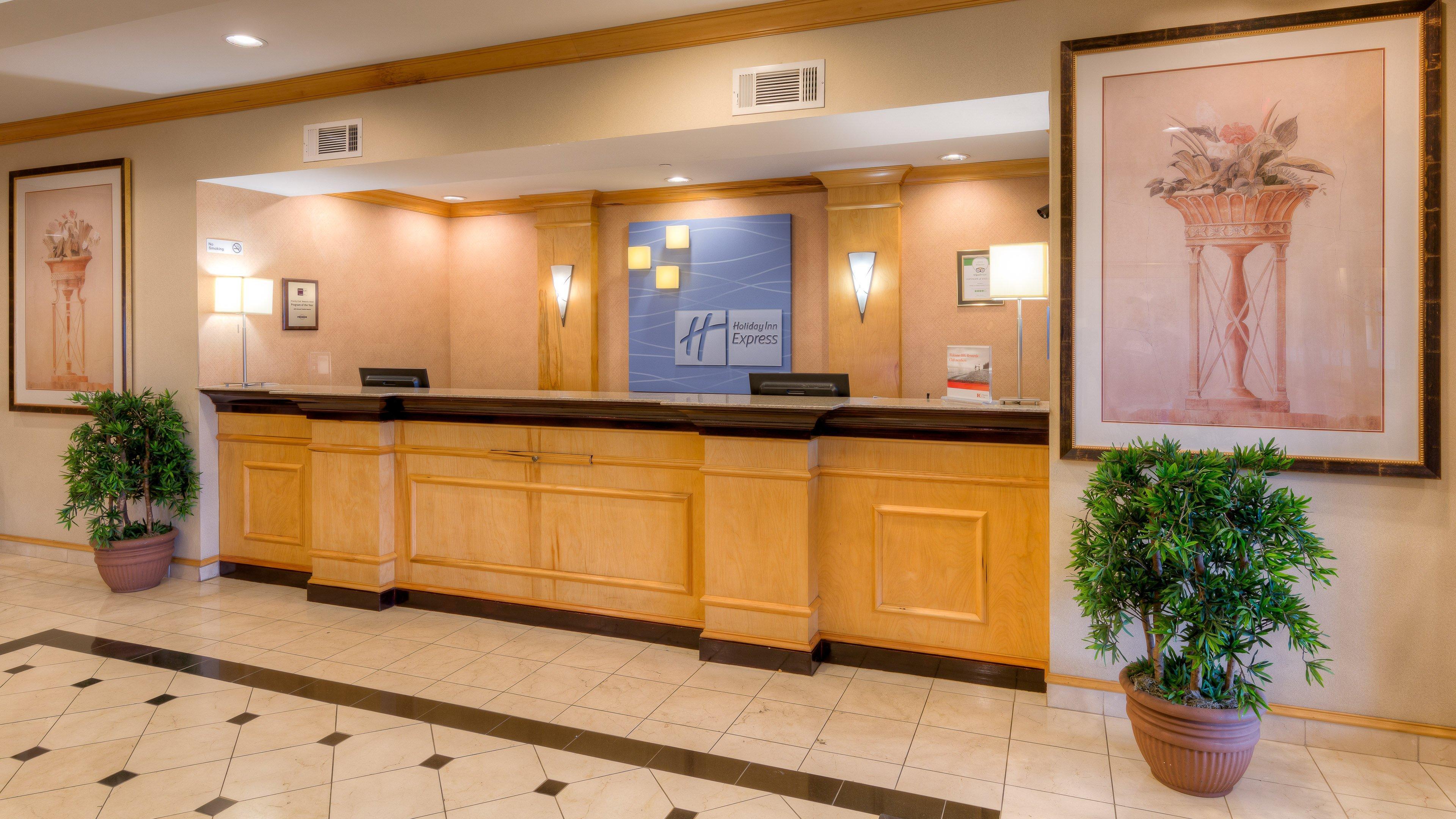 Express & Southwind By Ihg Hotel 3*