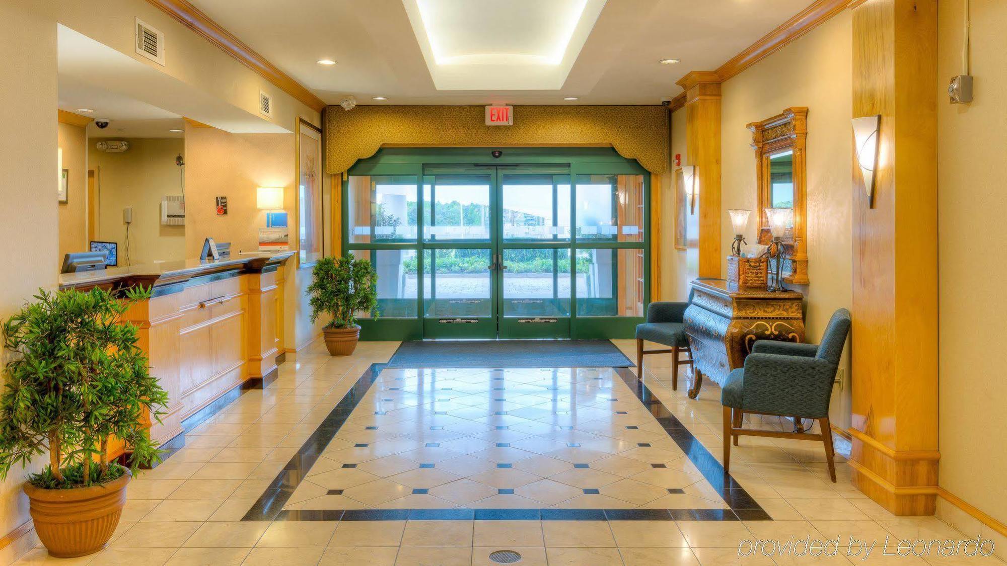 Express & Southwind By Ihg Germantown