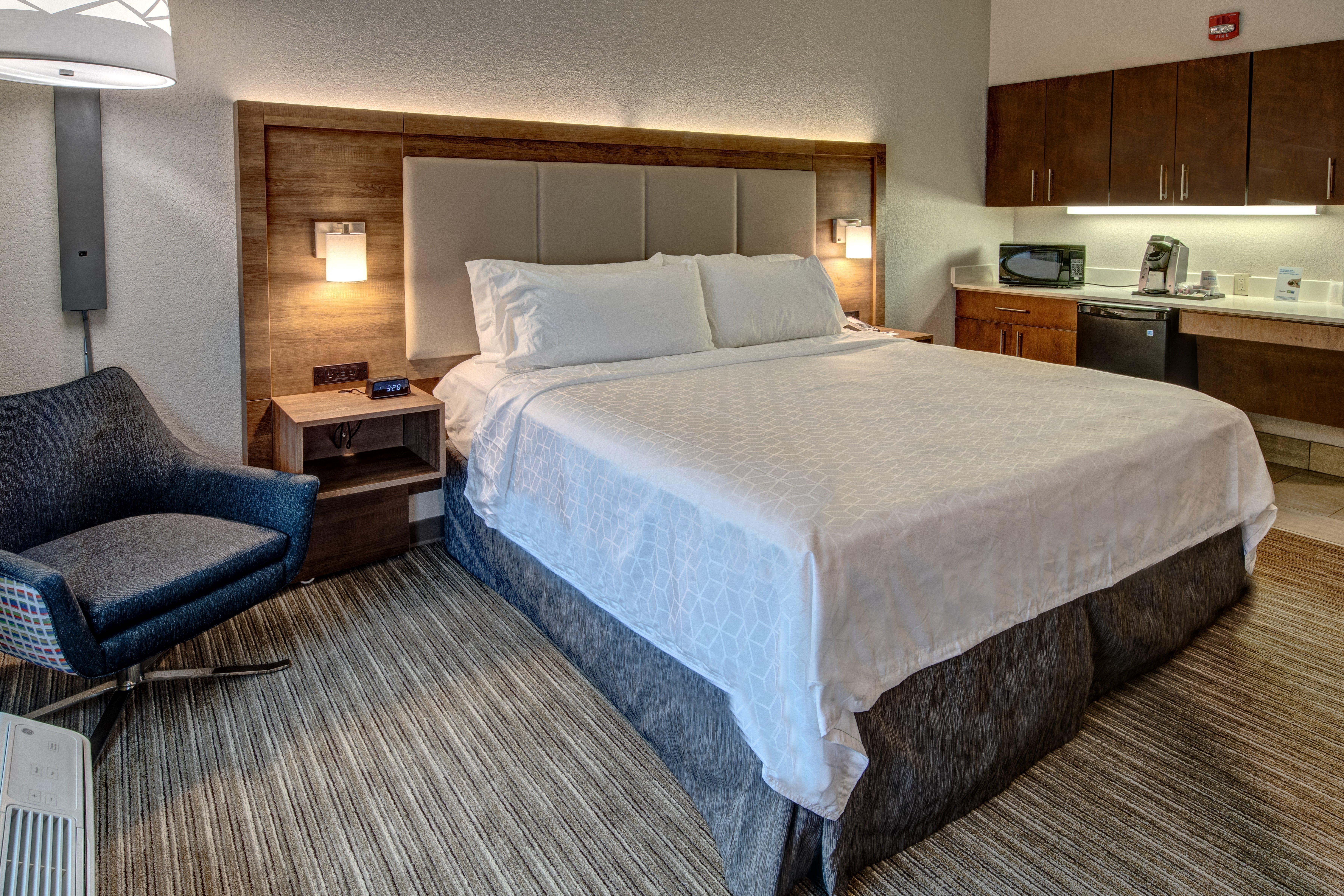 Express & Memphis Southwind By Ihg Hotel 3*